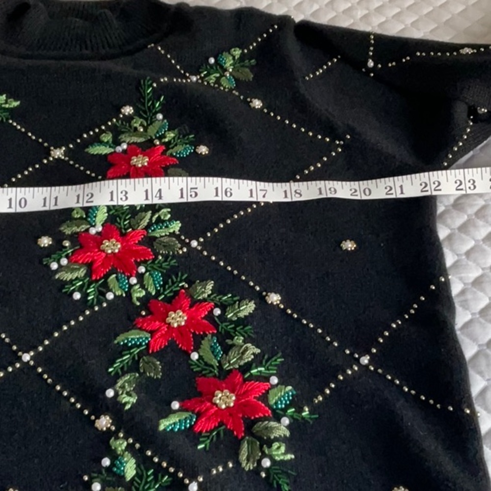 Elegant Black Floral Holiday Sweater - Picture 7 of 9